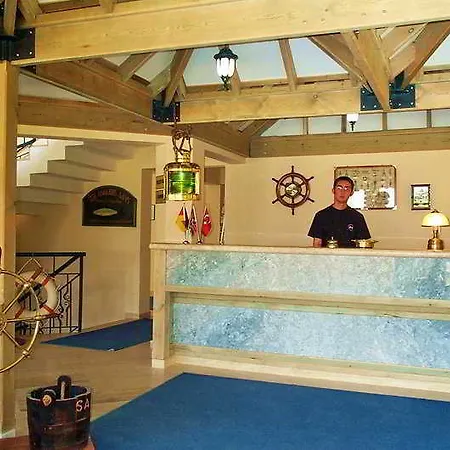 Captain Silver Hotel 3*